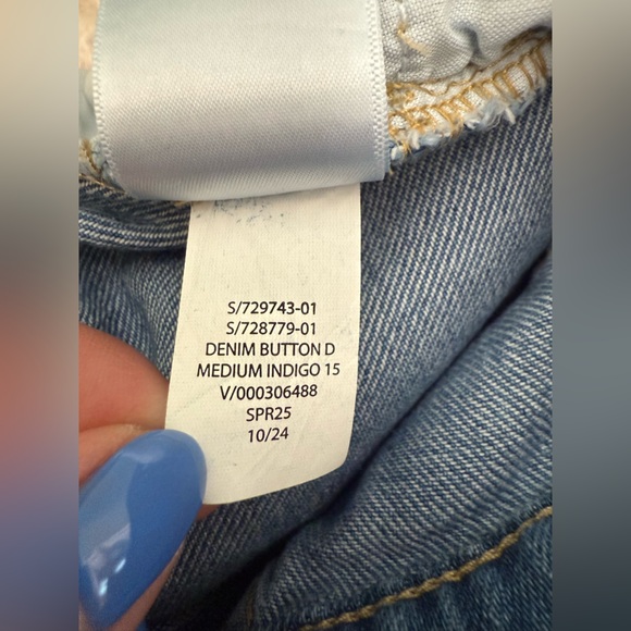 GAP SuperSoft Denim Button-Front Midi Skirt NWT - Picture 6 of 7